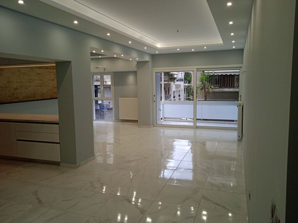 Piso en Atenas, Grecia, 100 m² - imagen 1