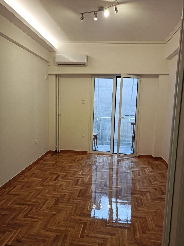 Wohnung in Athen, Griechenland, 50 m² - Foto 1