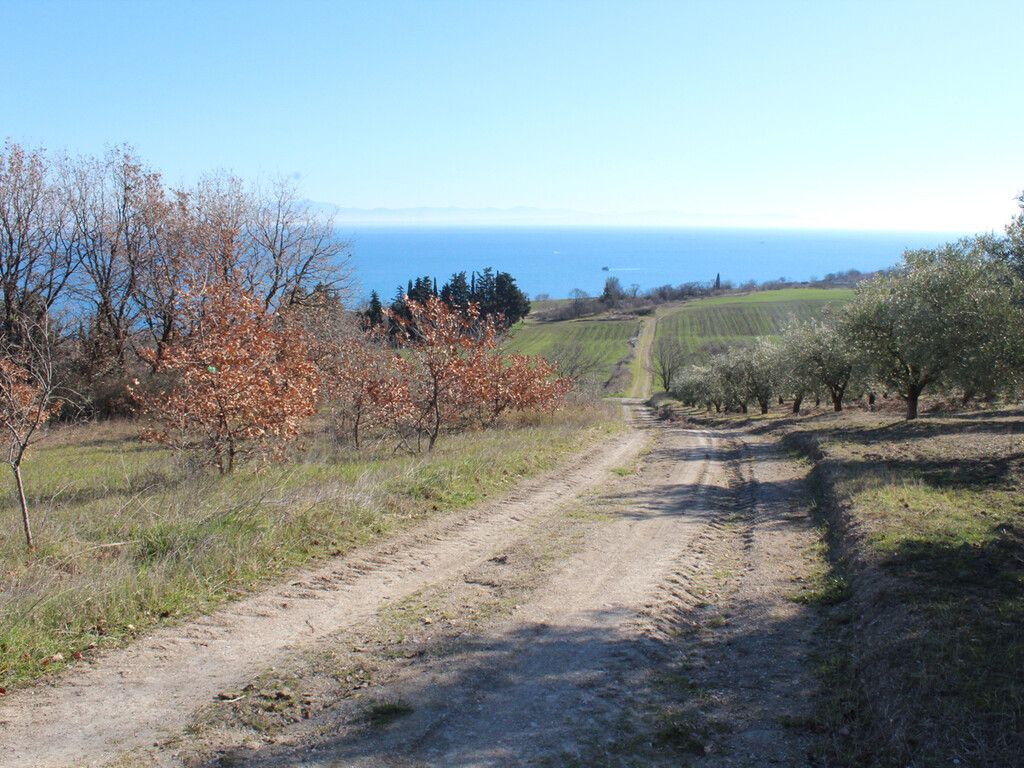 Terreno en Pieria, Grecia, 1 200 m² - imagen 1