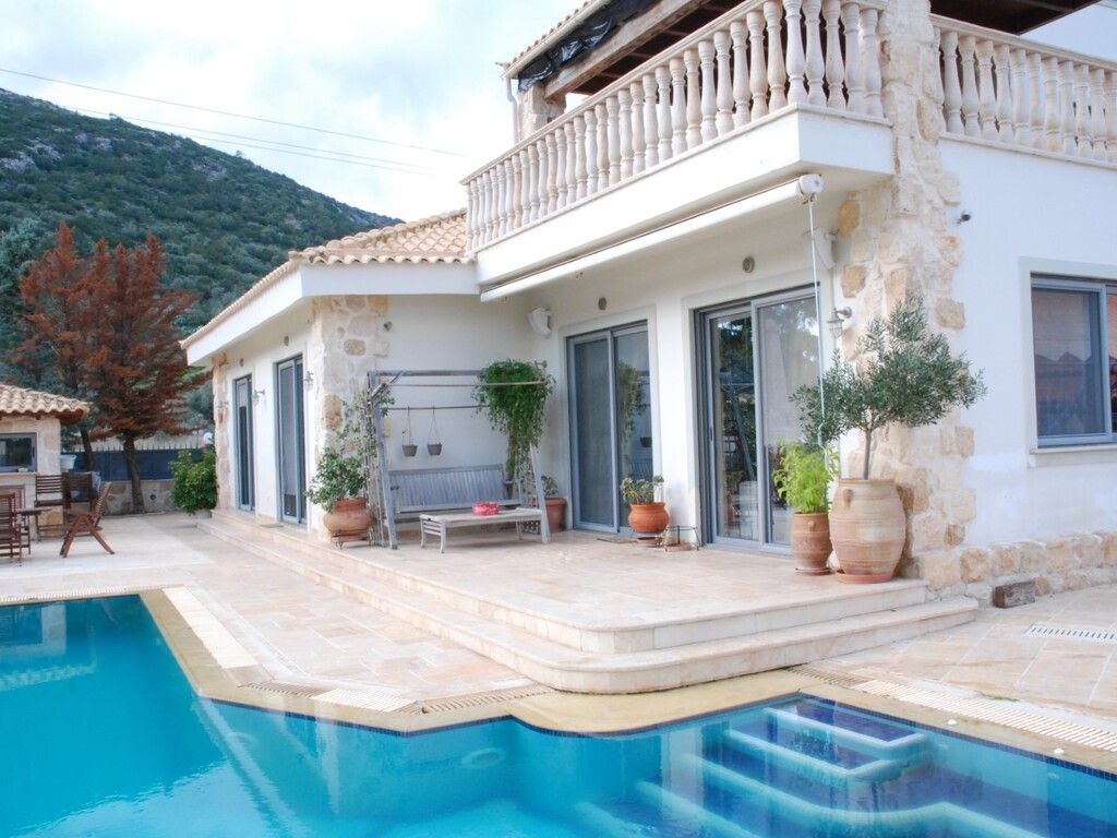 Villa in Agios Konstantinos, Griechenland, 950 m² - Foto 1