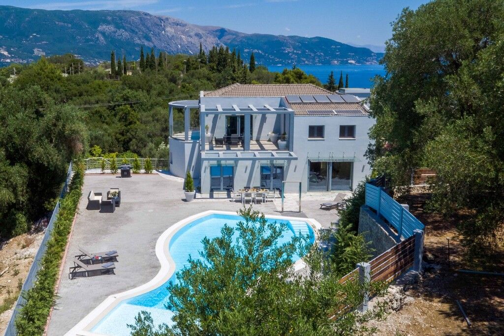 Villa in Corfu, Greece, 436 m² - picture 1