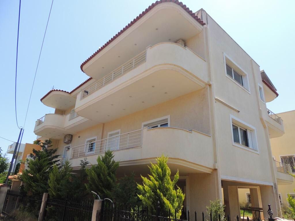 Haus in Nea Makri, Griechenland, 545 m² - Foto 1