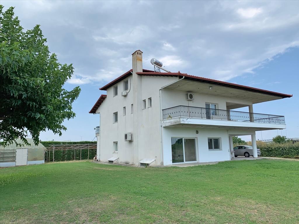 Haus in Pieria, Griechenland, 519 m² - Foto 1