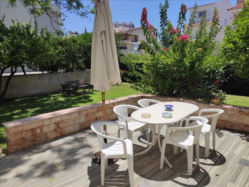 Flat in Glyfada, Greece, 252 m² - picture 1