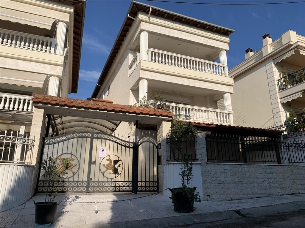 Haus in Thessaloniki, Griechenland, 380 m² - Foto 1