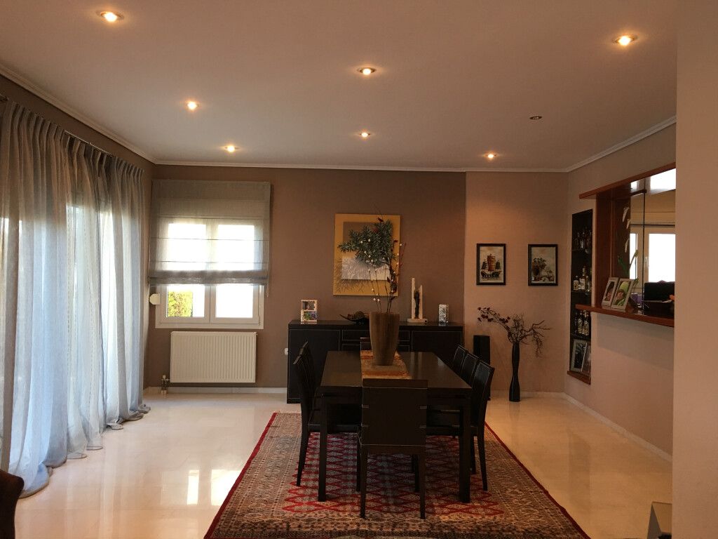 Villa in Thessaloniki, Griechenland, 280 m² - Foto 1