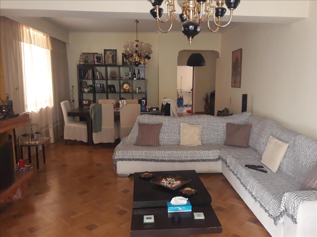 Piso en Ática, Grecia, 129 m² - imagen 1