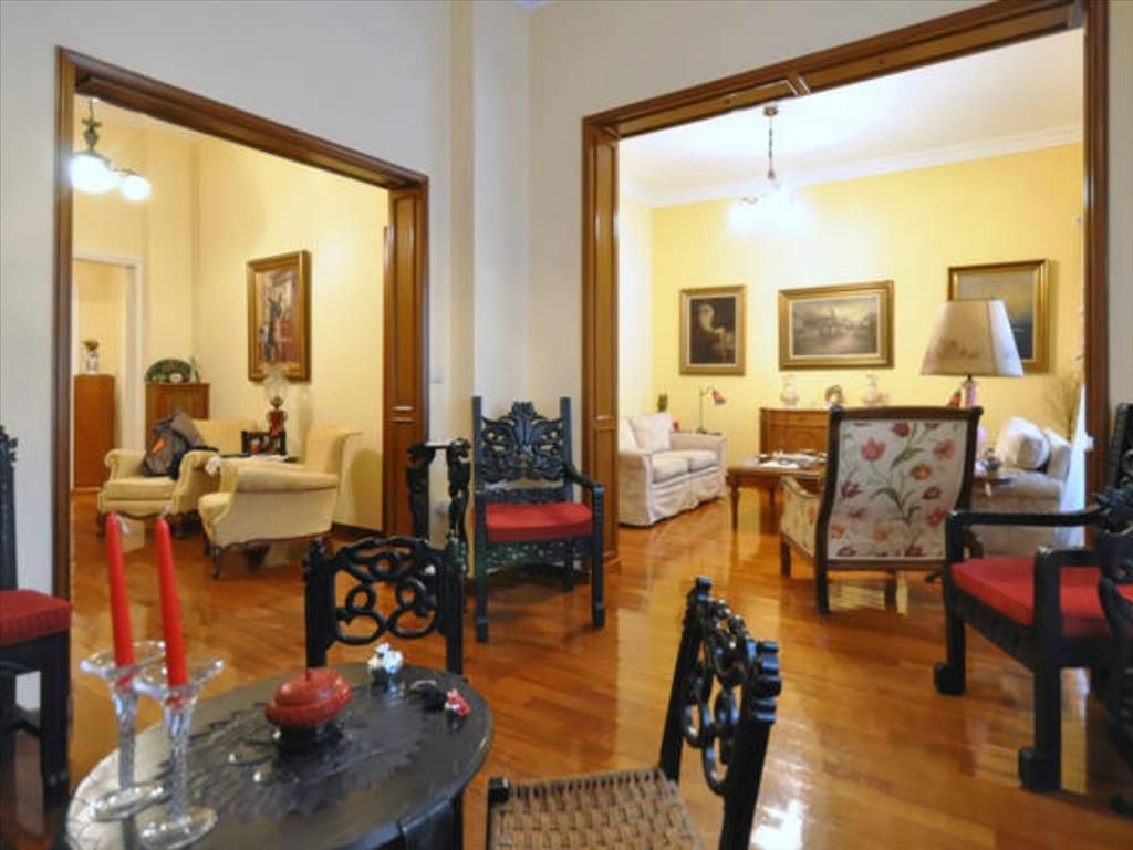 Piso en Atenas, Grecia, 150 m² - imagen 1