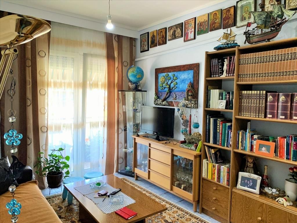 Flat in Thessaloniki, Greece, 73 m² - picture 1