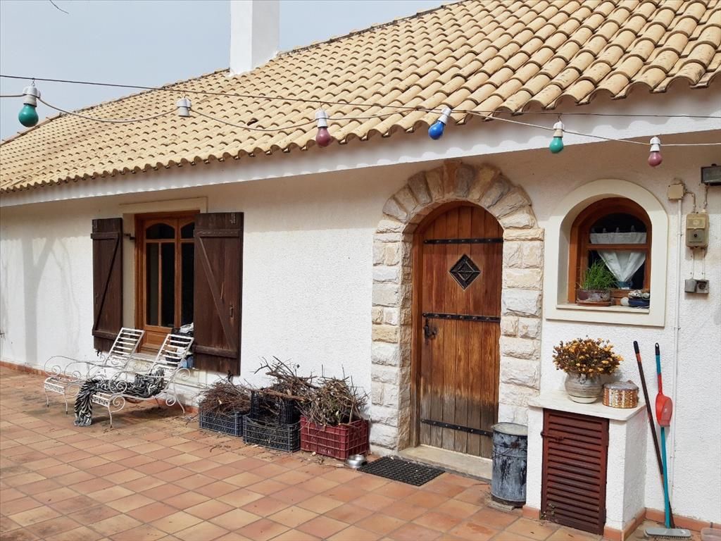 House in Attica, Greece, 150 m² - picture 1