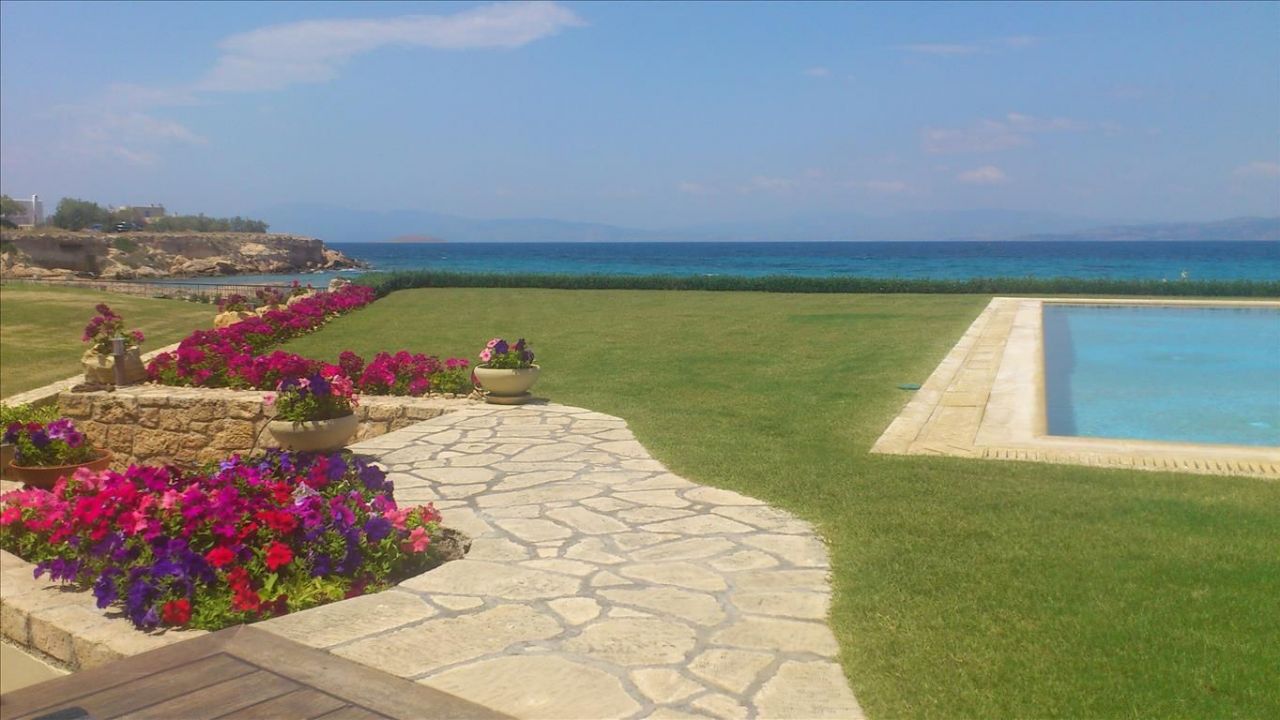 Villa sur Égine, Grèce, 270 m² - image 1