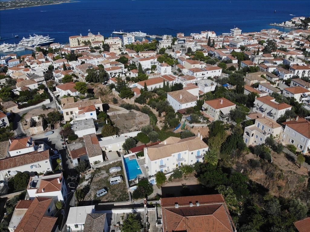 Land in Attica, Greece, 550 m² - picture 2