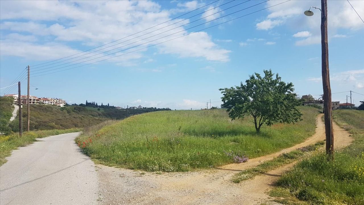 Grundstück in Thessaloniki, Griechenland, 1 650 m² - Foto 2