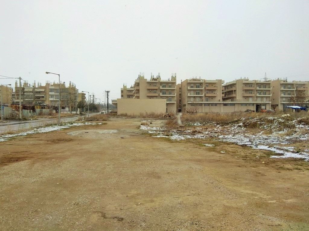 Grundstück in Thessaloniki, Griechenland, 7 414 m² - Foto 1