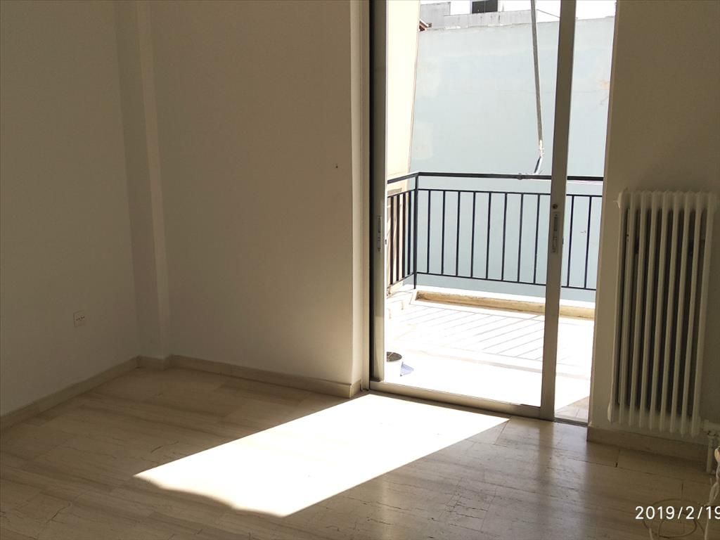 Flat in Athens, Greece, 80 m² - picture 1