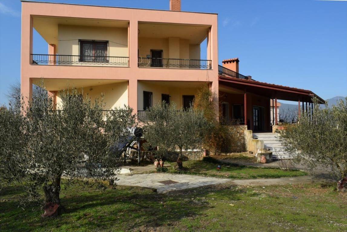 Maison à Thessalonique, Grèce, 400 m² - image 1