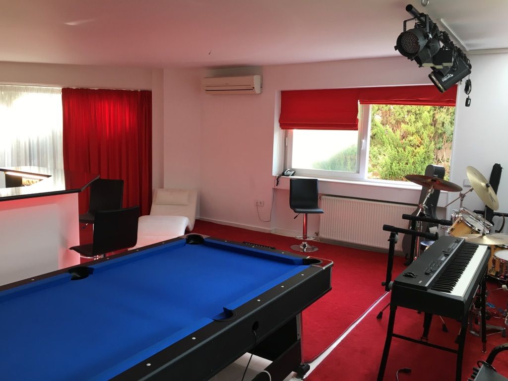 Flat in Voula, Greece, 60 m² - picture 1