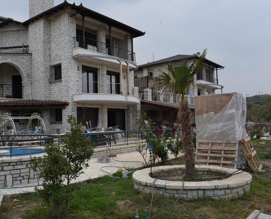 Villa in Thessaloniki, Greece, 600 m² - picture 1