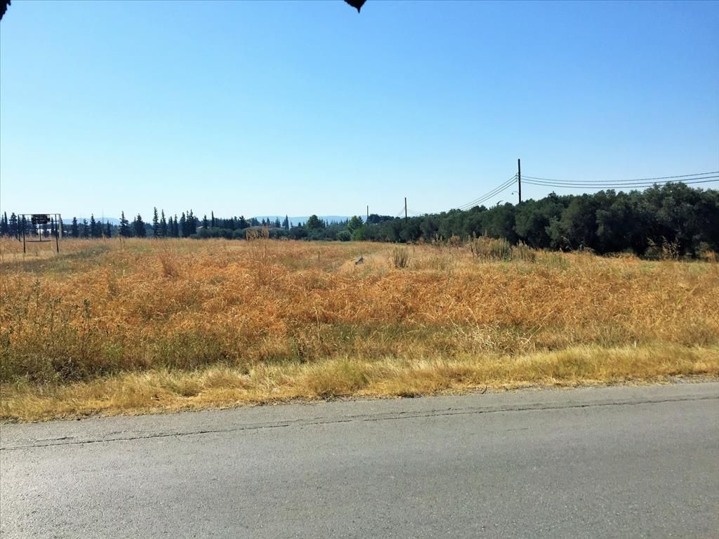 Land in Thessaloniki, Greece, 15 240 m² - picture 1
