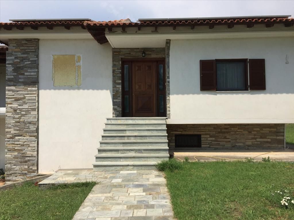 House in Thessaloniki, Greece, 369 m² - picture 1