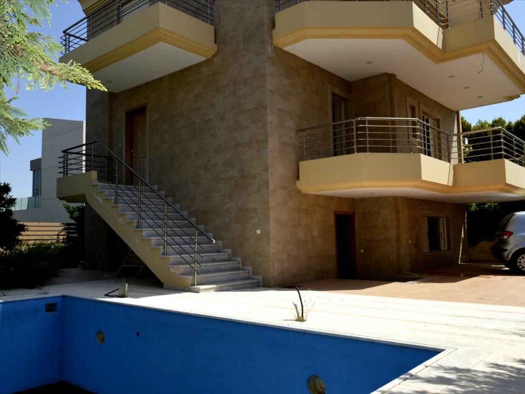 Maison à Voula, Grèce, 213 m² - image 1