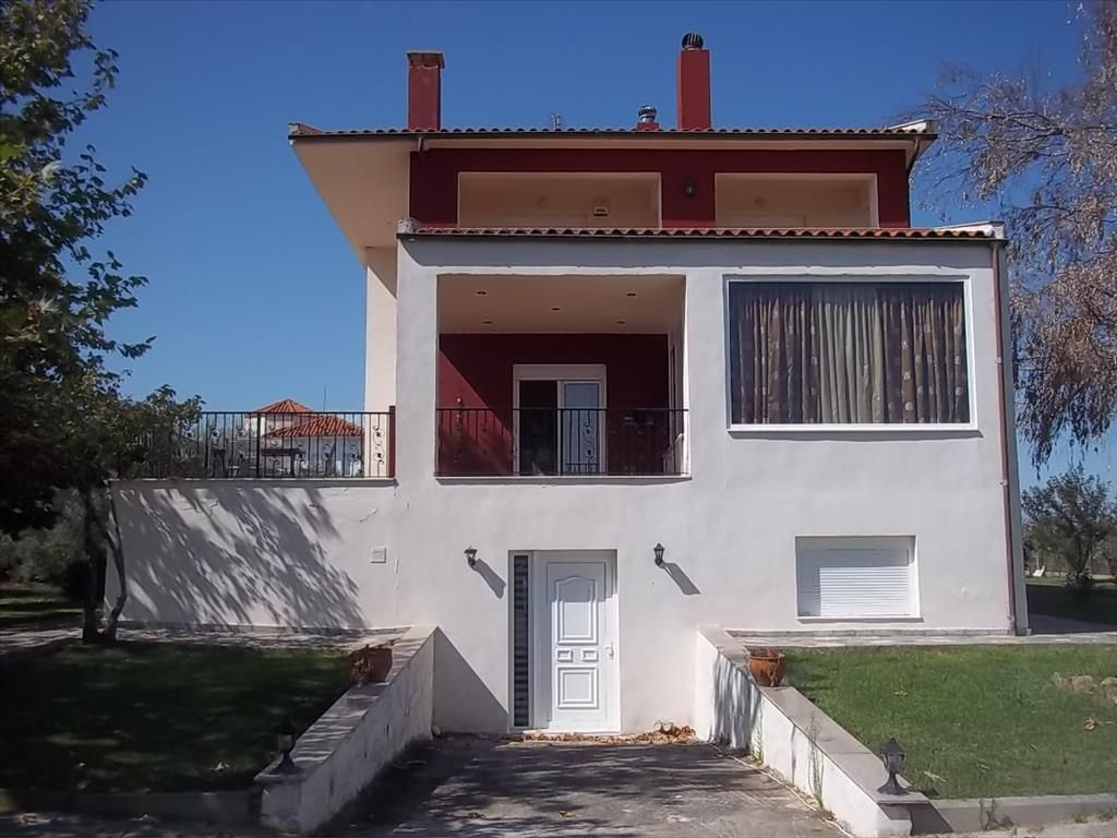 Haus in Thessaloniki, Griechenland, 350 m² - Foto 1