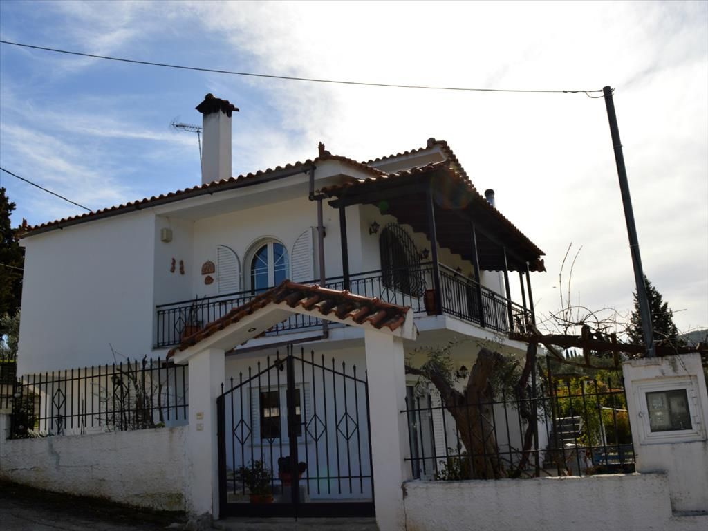 Haus in Eretria, Griechenland, 150 m² - Foto 1