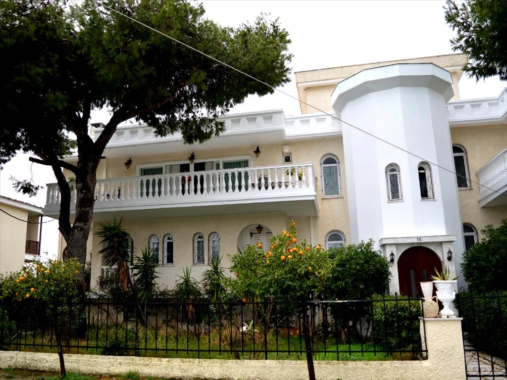 Haus in Rafina, Griechenland, 440 m² - Foto 1