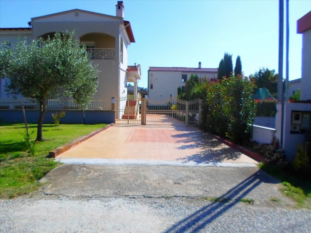 House in Thessaloniki, Greece, 350 m² - picture 1