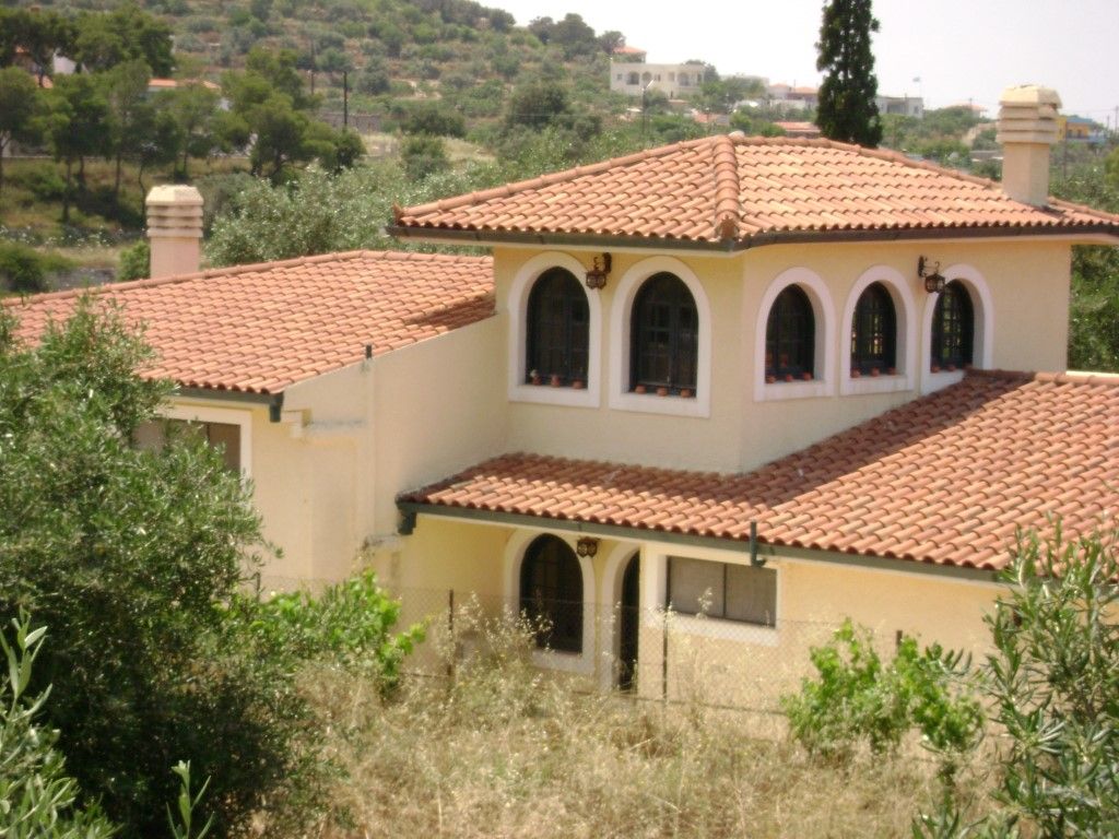 Villa en Egina, Grecia, 300 m² - imagen 1