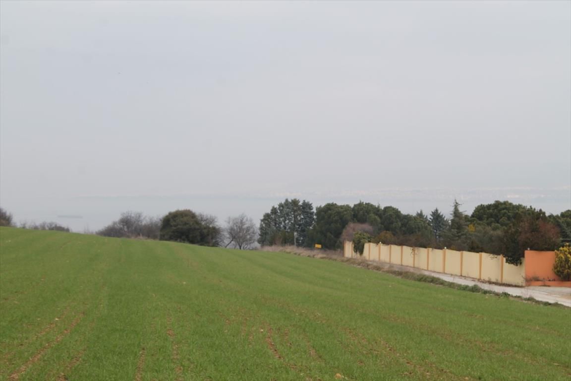 Land in Thessaloniki, Greece, 12 646 m² - picture 1