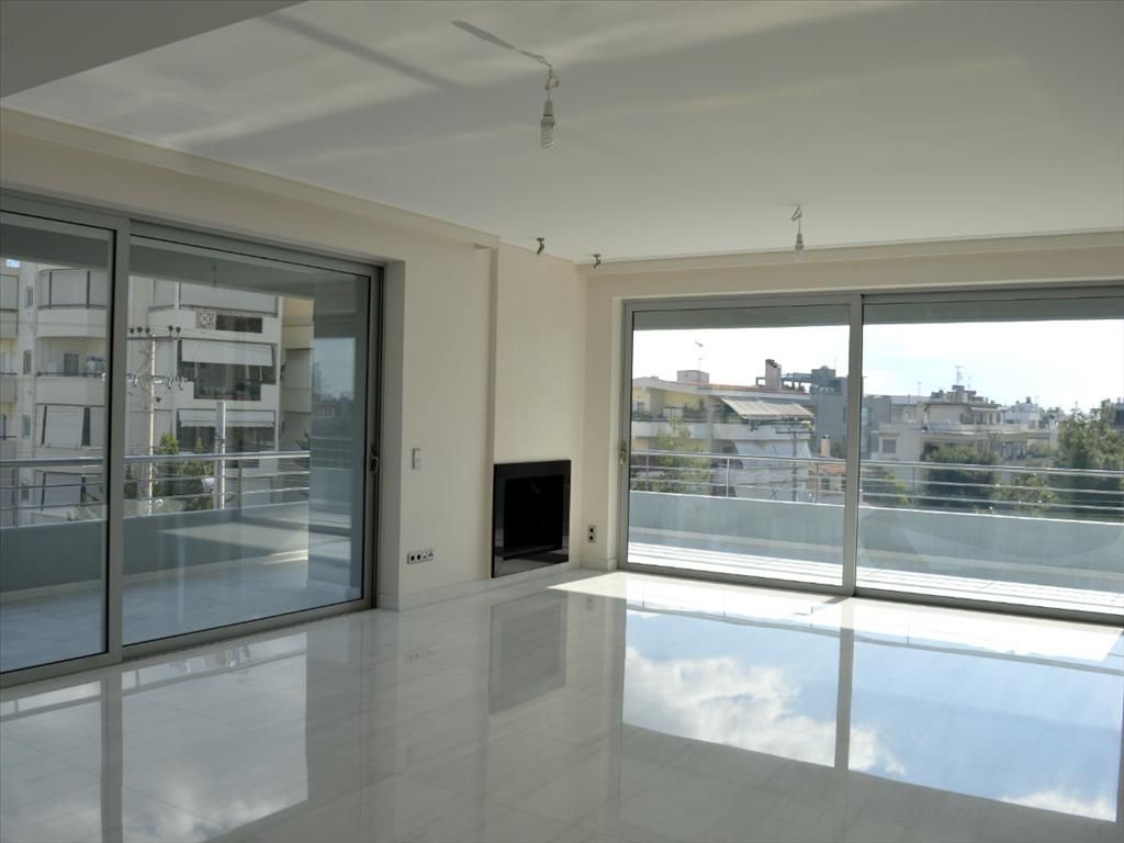 Maisonette in Glyfada, Greece, 240 m² - picture 1