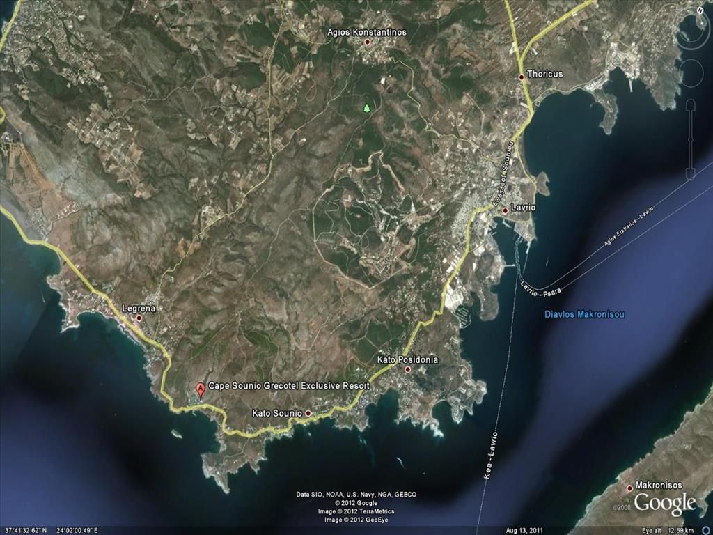 Grundstück in Agios Konstantinos, Griechenland, 8 000 m² - Foto 1