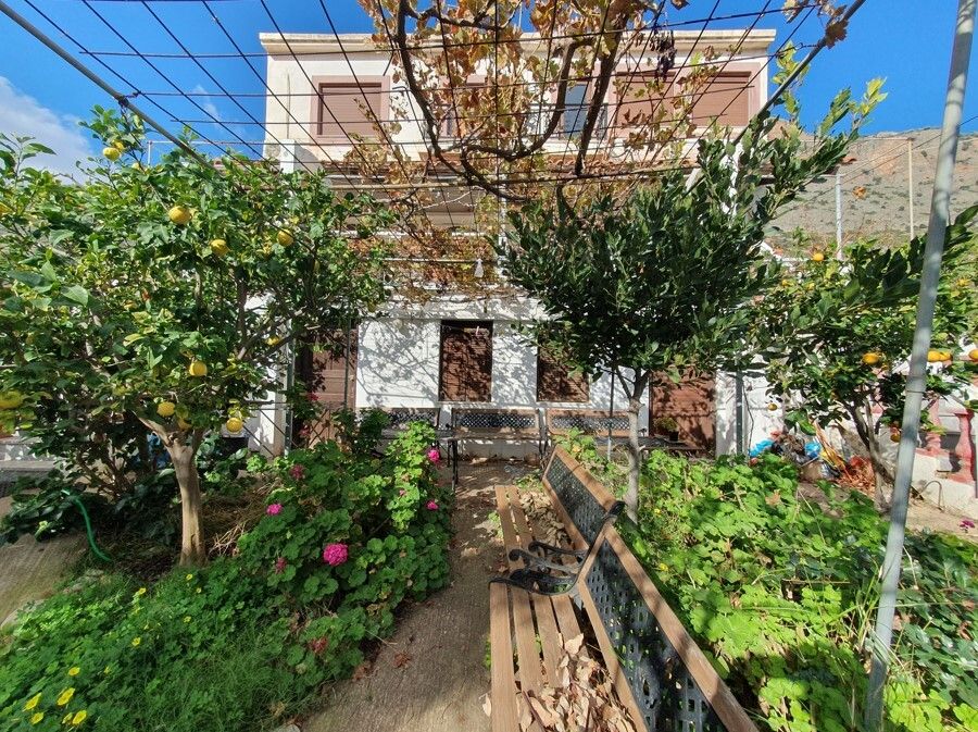 Maison à Héraklion, Grèce, 260 m² - image 3