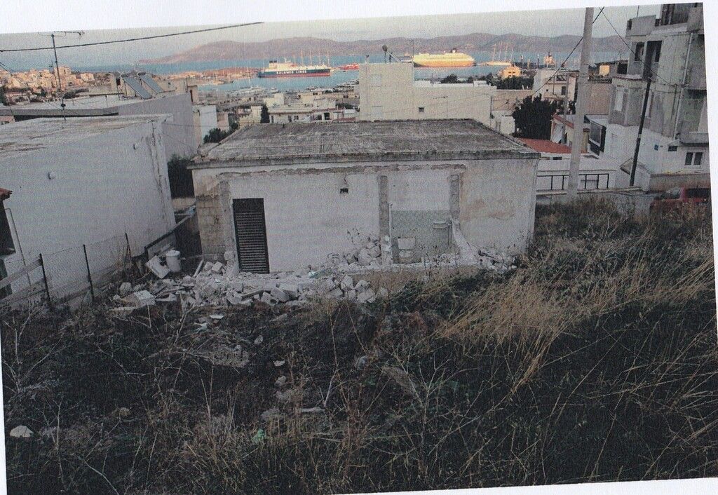 Land in Attica, Greece, 300 m² - picture 3