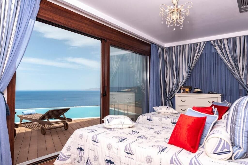 Villa à Héraklion, Grèce, 250 m² - image 2