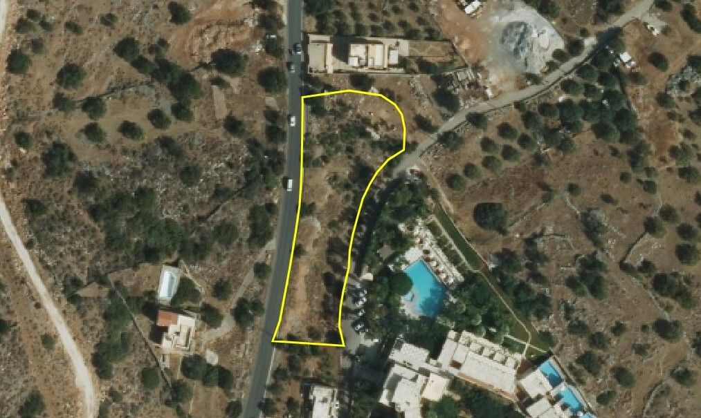 Terrain à Héraklion, Grèce, 2 615 m² - image 4