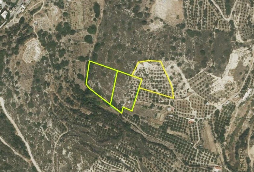 Terrain à Héraklion, Grèce, 12 735 m² - image 5