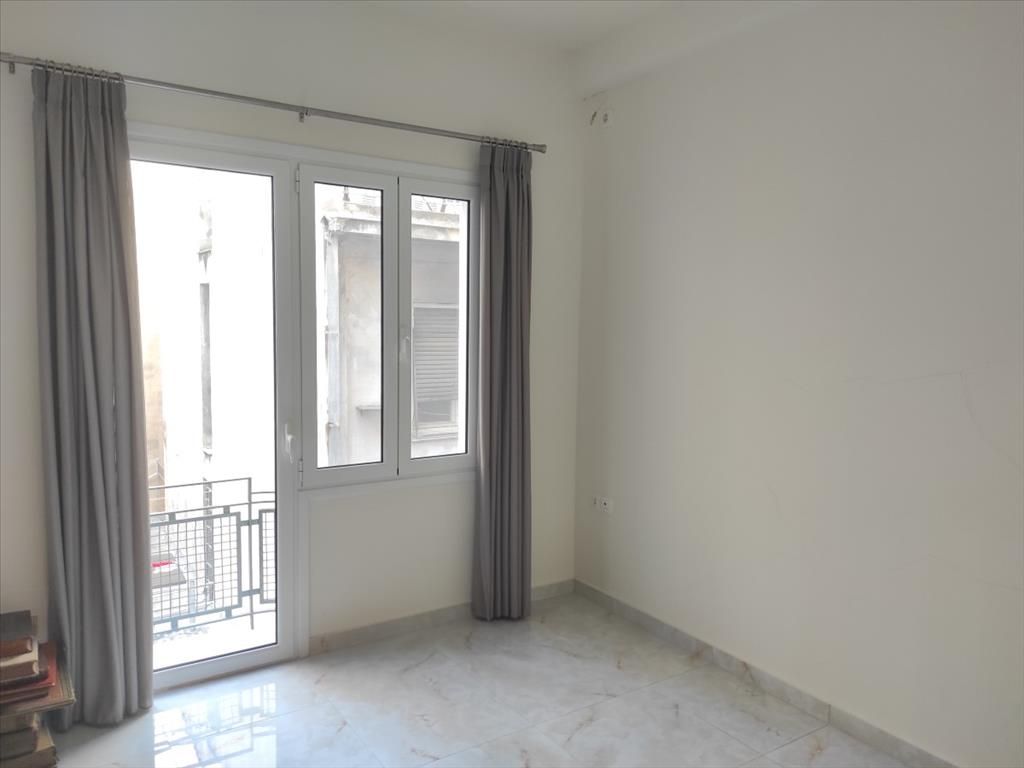 Flat in Athens, Greece, 58 m² - picture 5