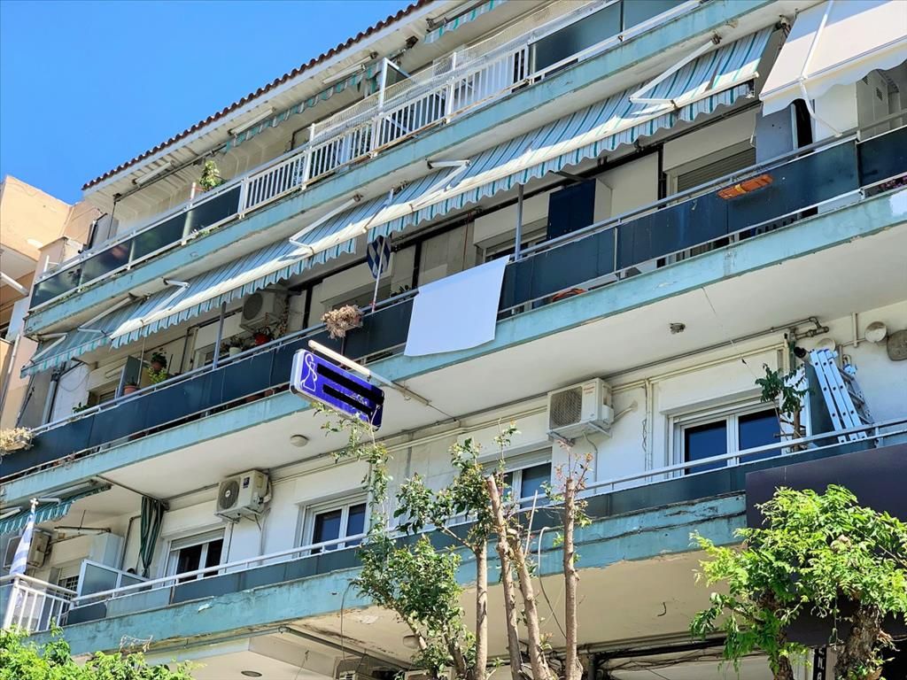 Flat in Thessaloniki, Greece, 73 m² - picture 11