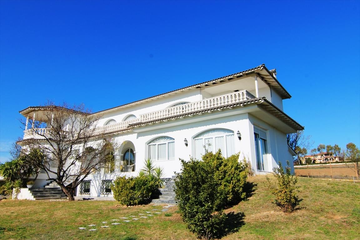 Villa in Thessaloniki, Greece, 500 m² - picture 1
