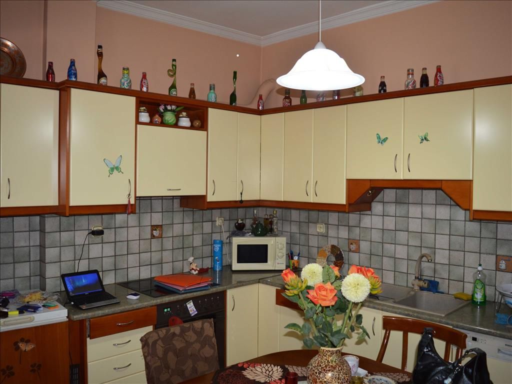 Flat in Paiania, Greece, 110 m² - picture 1