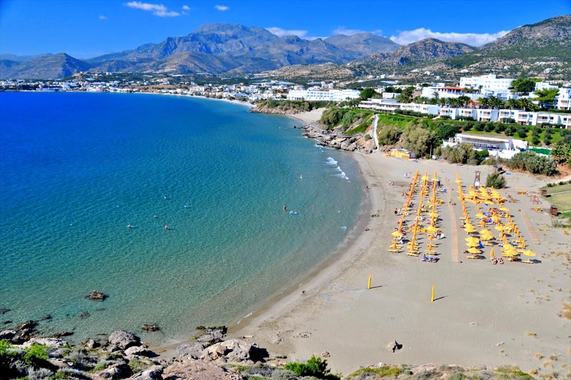 Grundstück in Ierapetra, Griechenland, 3 783 m² - Foto 1