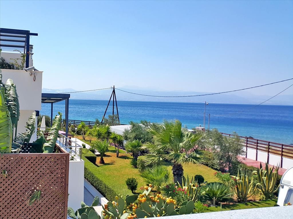 Villa en Corinthia, Grecia, 370 m² - imagen 1