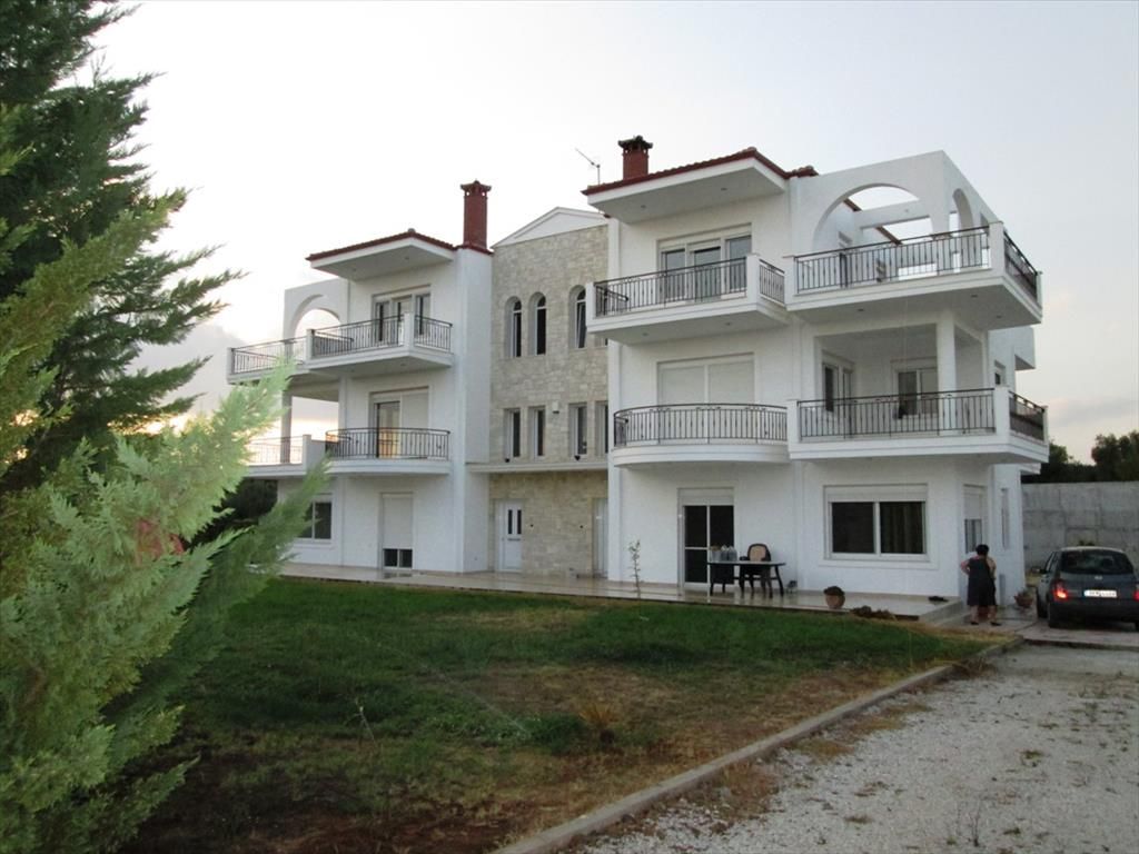 Haus in Poligiros, Griechenland, 460 m² - Foto 1