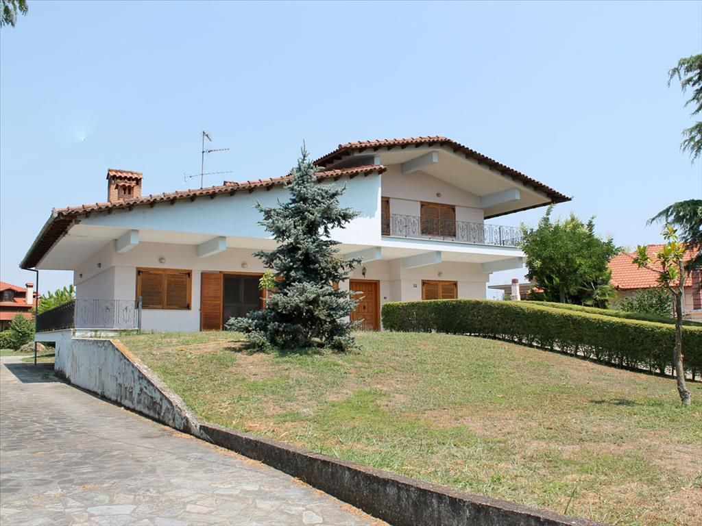Villa in Pieria, Greece, 450 m² - picture 1