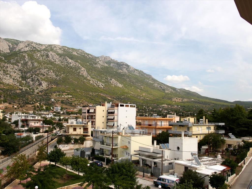 Flat in Loutraki, Greece, 170 m² - picture 1