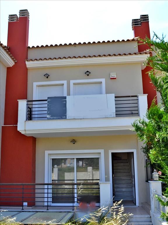 Maisonnette à Agios Stefanos, Grèce, 235 m² - image 1