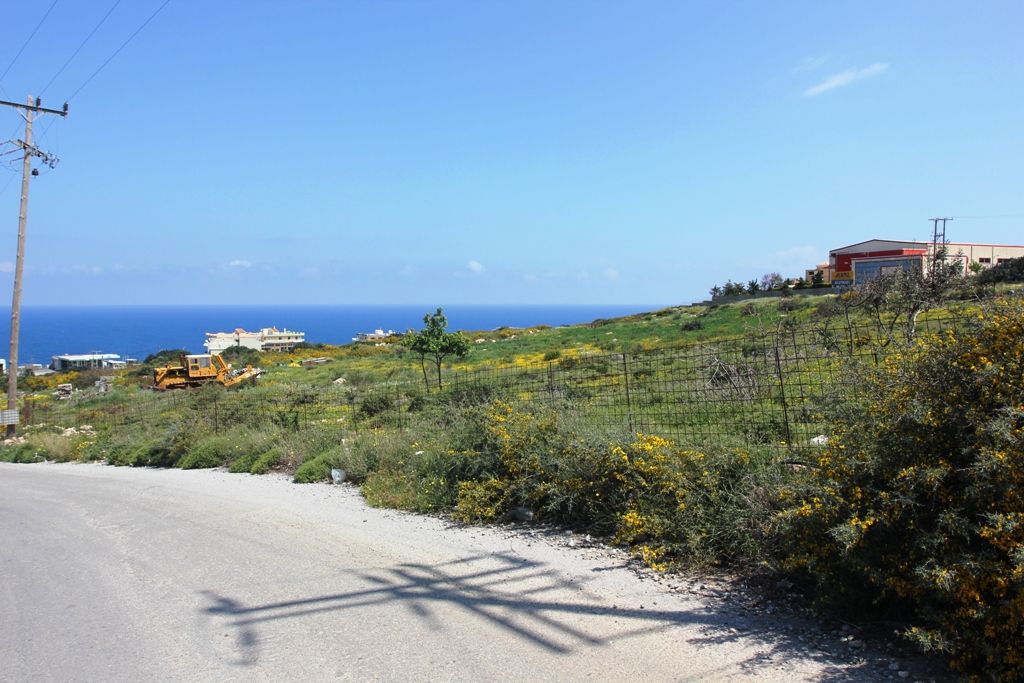 Terrain à Réthymnon, Grèce, 4 060 m² - image 1