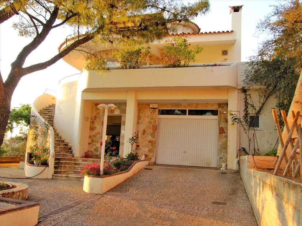 Maison à Lagonisi, Grèce, 450 m² - image 1